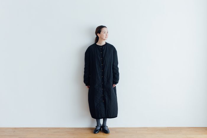 Ecru et pousse 限定  QUILTING LONG COAT　black 3