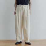 LA 132 VELVETEEN KUNG FU PANTS milk