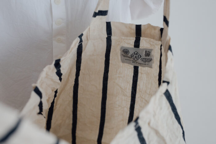 LETTERD BAG white×navy 4