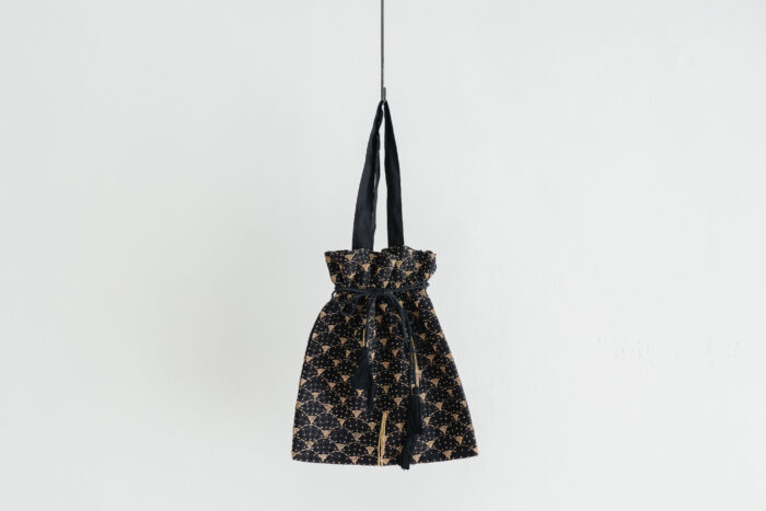 Embroidery Drawstring Bag black 1