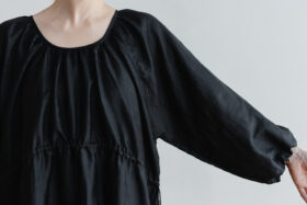 Khadi Silk Back Button Dress   Black 4