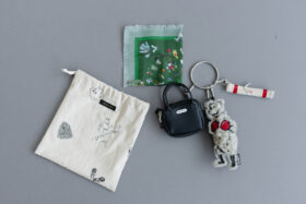 CHARM KEY RING 5