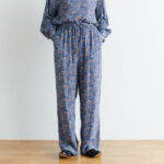 予約 R040 FLORAL PAJAMAS PANTS blue