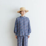 予約 R039 FLORAL STAND COLLAR PULLOVER blue