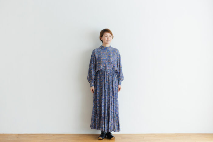 予約 R039 FLORAL STAND COLLAR PULLOVER blue 6