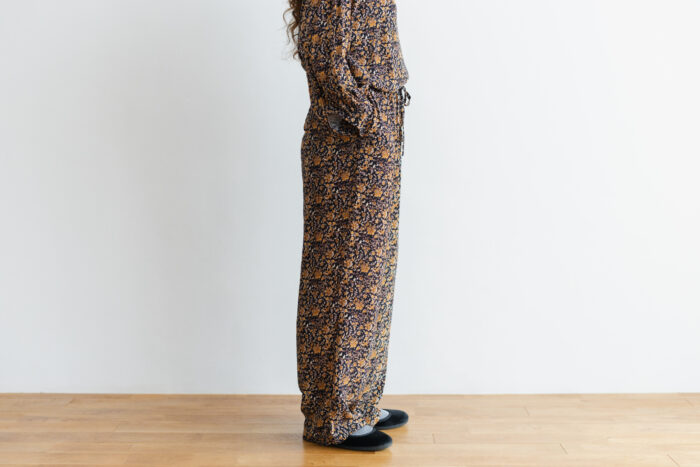 R040 FLORAL PAJAMAS PANTS black 2