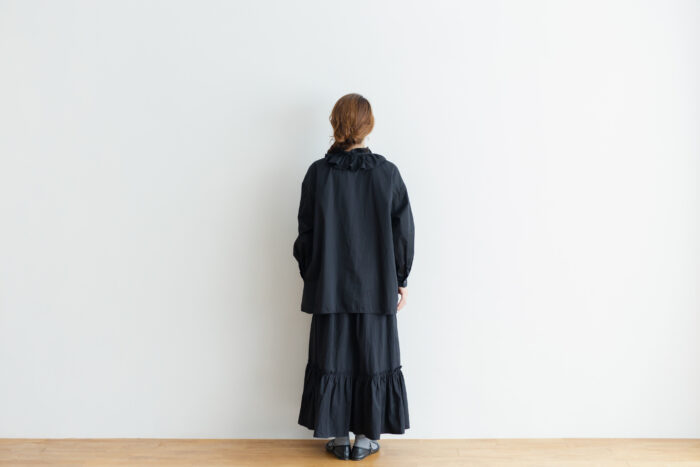 予約 R 033 RUFFLE COLLAR PULLOVER black 3