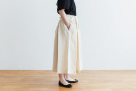 DENSELY LINEN TUCK SKIRT Antique white 2