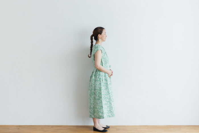 J/W/B NO SLEEVE DRESS green 2