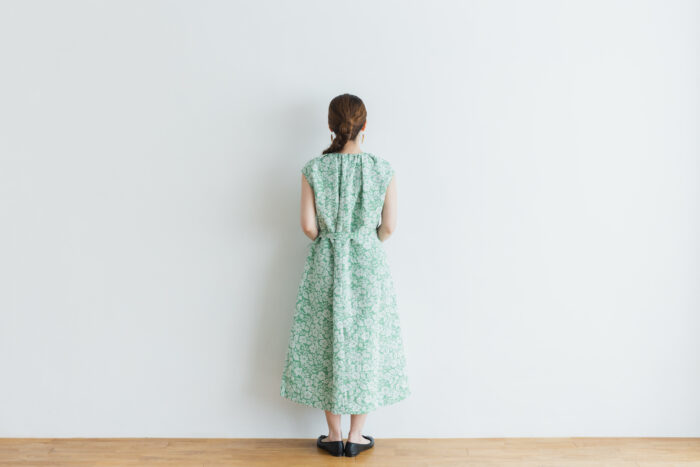 J/W/B NO SLEEVE DRESS green 3