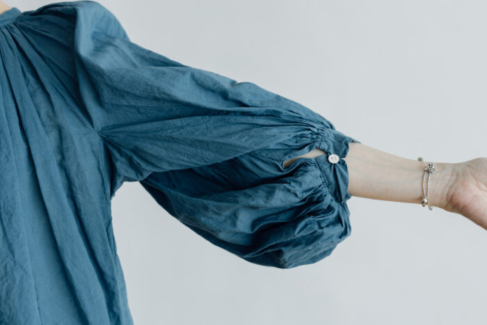 KHADI GATHER SMOCK blue gray 4