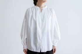 G688 ANTIQUE GATHER 2WAY BLOUSE mat white 1