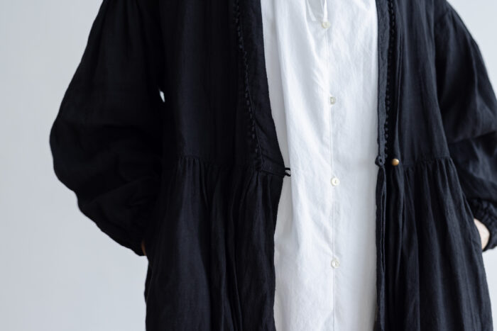 予約 R075 BONBON RACE LINEN ROBE  black 4