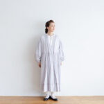 予約 R075 BONBON RACE LINEN ROBE  silver gray