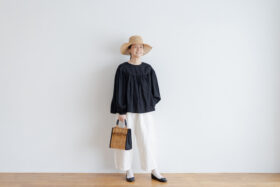 予約 R077 GATHER SMOCK PULLOVER black 5