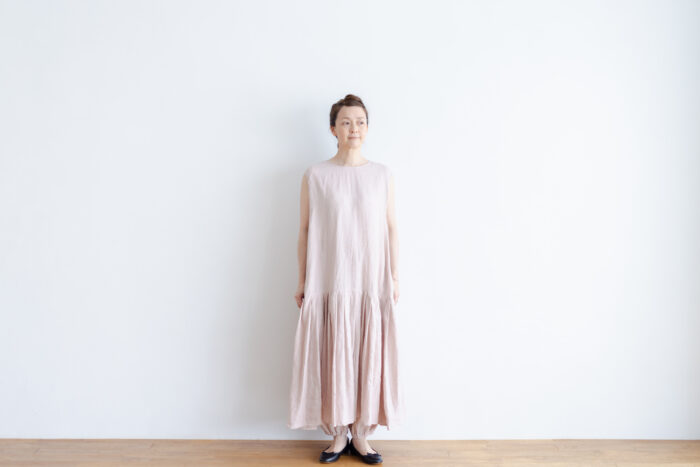 予約 R083 LOW PLEATS SLEEVELESS 2WAY ONE PIECE grayish pink 1