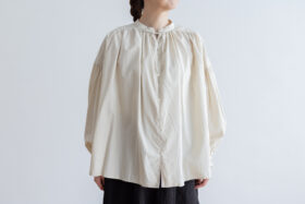 G688 ANTIQUE GATHER 2WAY BLOUSE light beige 1