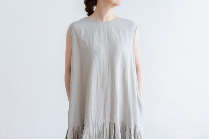 予約 R083 LOW PLEATS SLEEVELESS 2WAY ONE PIECE gray 2