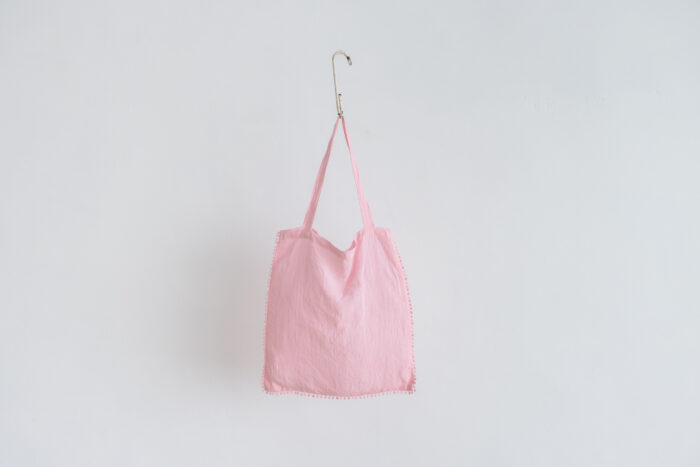 R076 BONBON RACE TOTE BAG  pink 1