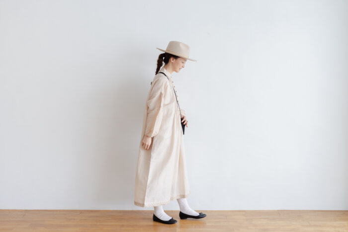 Embroidery Pintuck Dress L.gray 6