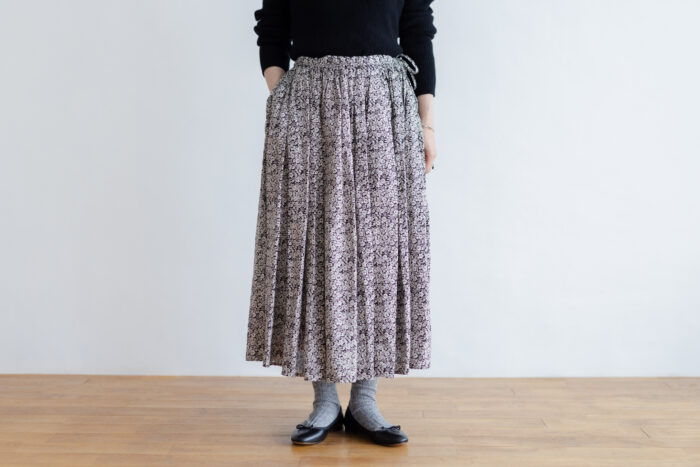 L.W.B/L GATHER SKIRT black 2