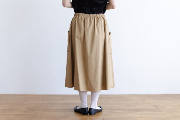 COTTON TWILL ROUND POKET SKIRT beige 3