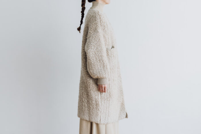 KNIT BOA COAT beige 2