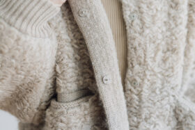 KNIT BOA COAT beige 5