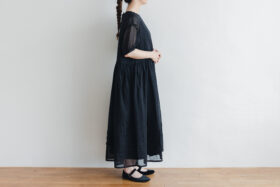 予約 R084  ORGANDY PINTUCK ONE PIECE black 2