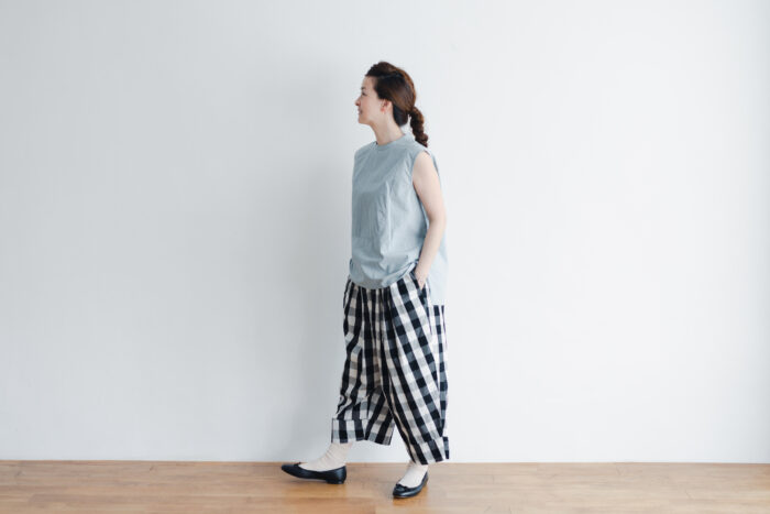 R096  GINGHAM BAKER WIDE PANTS black 6