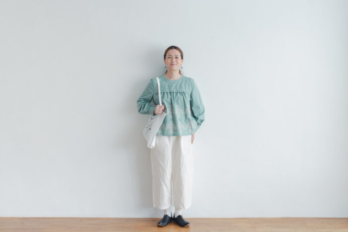 Ecru et pousse 限定 odyssey ブラウス green 6