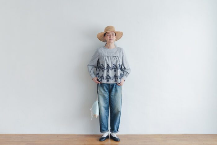 Ecru et pousse 限定 odyssey ブラウス gray 6