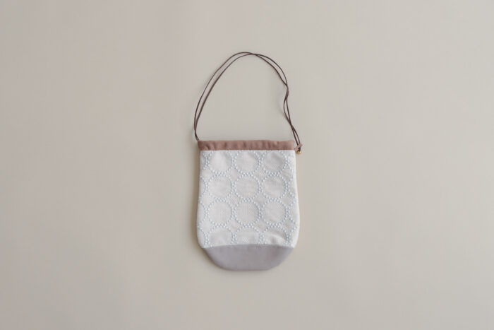 Ecru et pousse 限定  tambourine 巾着 1