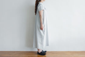 Ecru et pousse 限定 moon flower ワンピース light gray 2