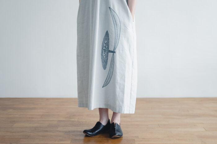 Ecru et pousse 限定 moon flower ワンピース light gray 4