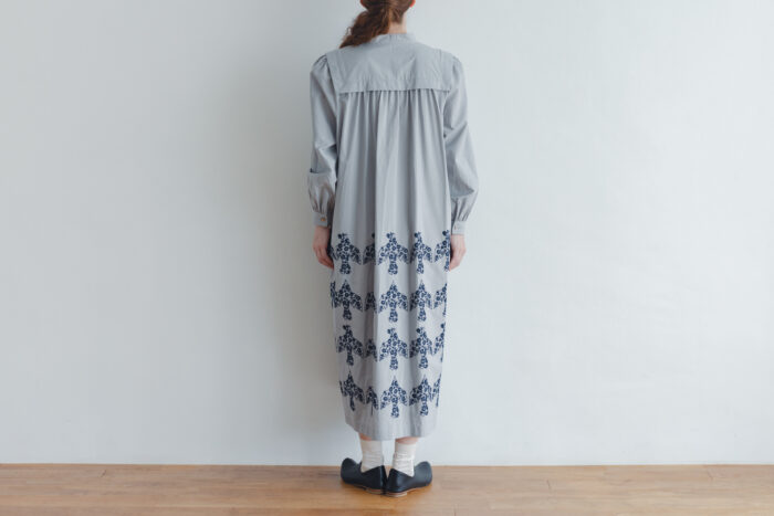 Ecru et pousse 限定 odyssey ワンピース gray 3