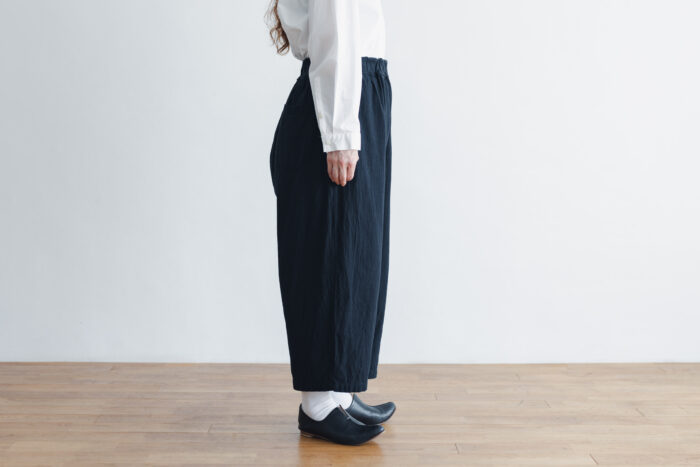 予約 R119 CAPRI PANTS black 9月末-10月初 2