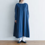 G756 AMISH DRESS antique navy