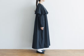 予約 R134 CAPE DRESS black 10月末-11月初 2