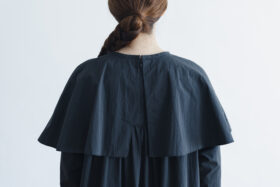 予約 R134 CAPE DRESS black 10月末-11月初 4