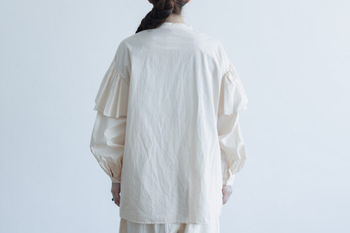 予約 R112 RUFFLE SLEEVE BLOUSE ecru 8月末-9月初 3