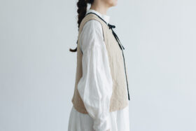 G761 LINEN WOOL STRING VEST peach/black 2