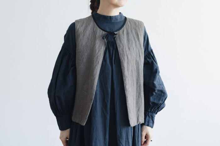 予約 G761 LINEN WOOL STRING VEST chesnut /black 9月末-10月初 1