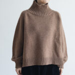 G779 ORDINARY TURTLE KNIT PULLOVER mocha