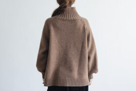 G779 ORDINARY TURTLE KNIT PULLOVER mocha 3