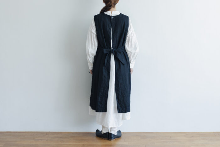 G770 BISHOP NO SLEEVE COAT black 3