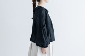 G810 PIERROT COLLAR LINEN ANTIQUE BLOUSE black 2