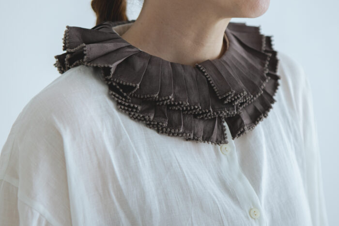 Frill Collar Blouse white×Lgray 4