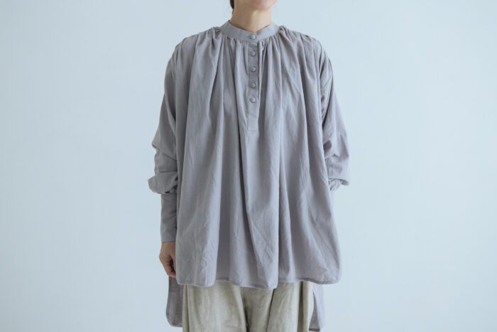 Embroidery Long Blouse silver gray 1