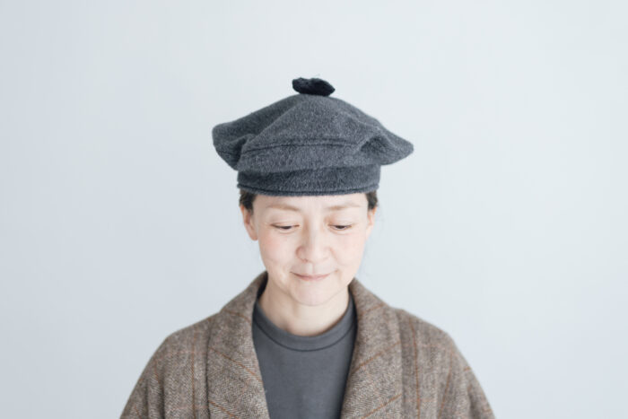 ANGOLA BERET charcoal 1